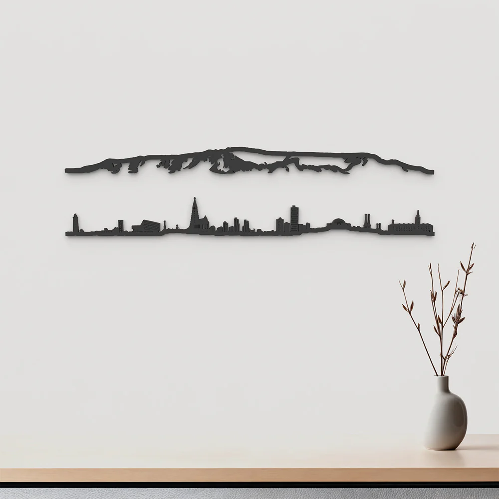 Skyline Esjan - Image 2